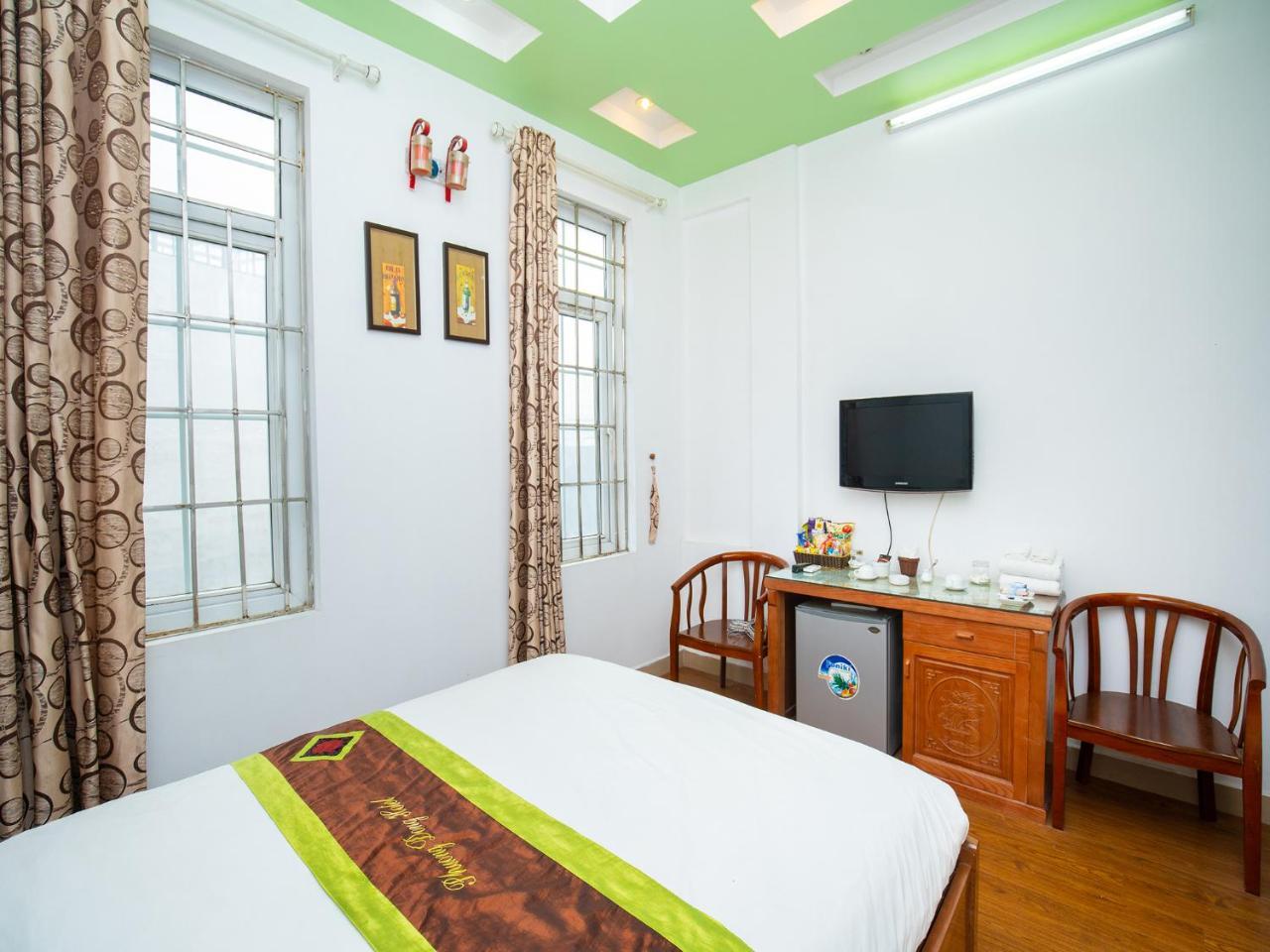 Phuong Dong Hotel Hanói Exterior foto